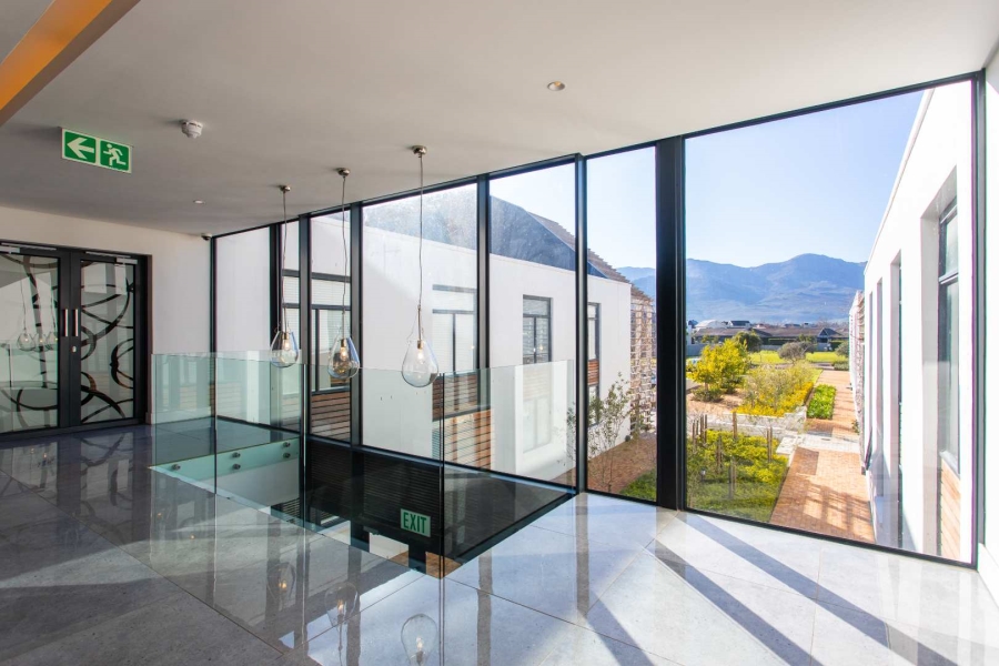 To Let Commercial Property for Rent in Val De Vie Estate Western Cape